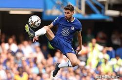 开云体育官网-包含莱比锡红牛血洗AC米兰，格列兹曼绝境逆转的词条