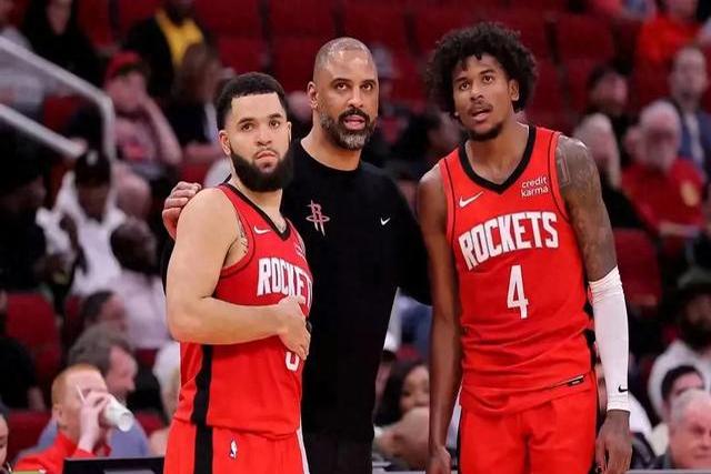 重庆渝中客场逆袭，希望保持连胜