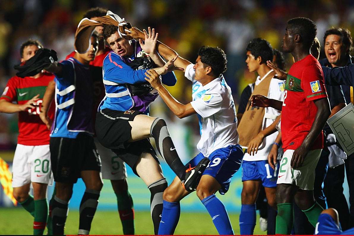 那不勒斯主场失利，遭遇连败