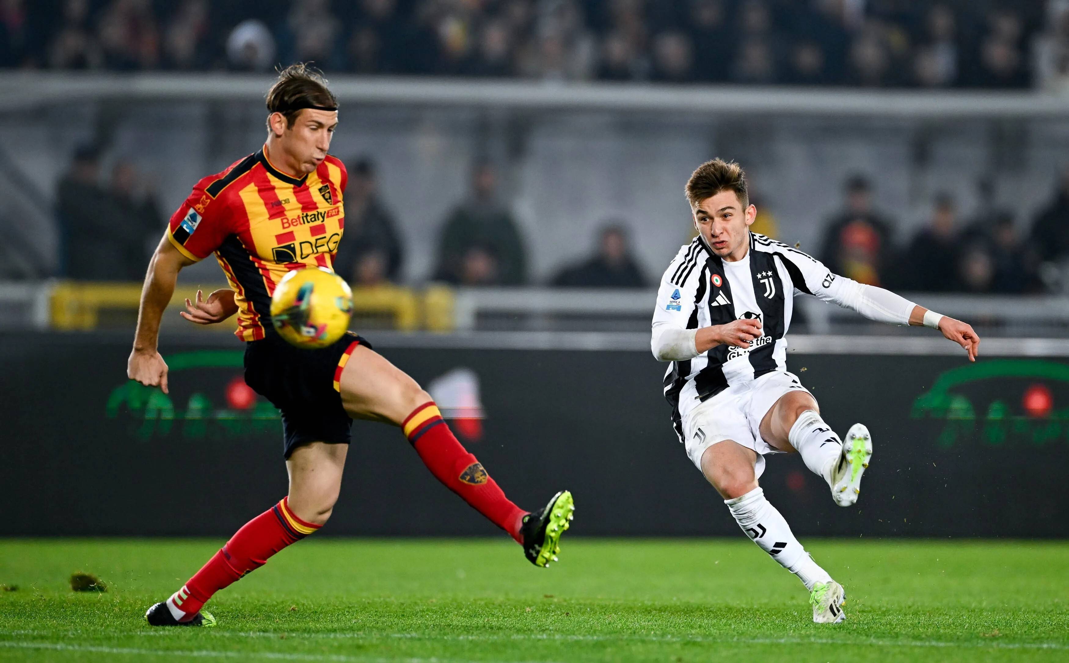 那不勒斯主场失利，遭遇连败