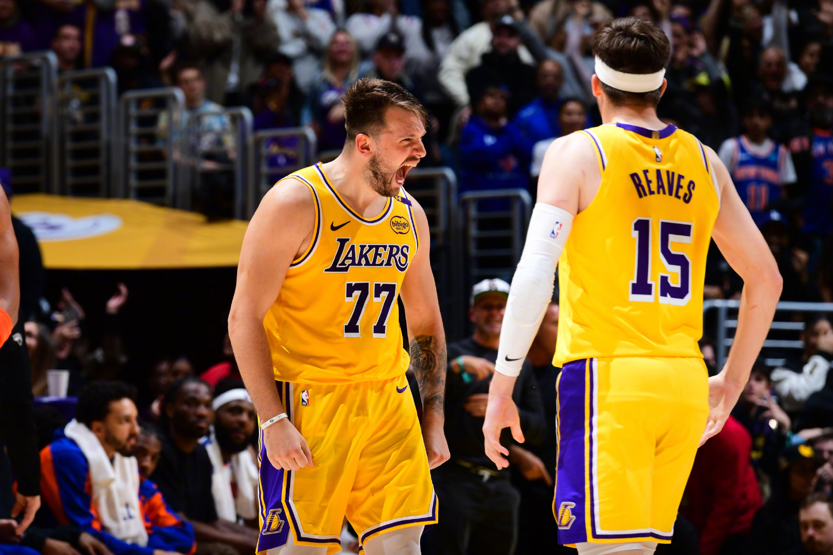 湖人完胜尼克斯，东契奇统治全场